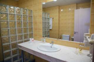 Отель RIU Helios - All Inclusive Солнечный Берег Double Room with Balcony (1 Adult + 1 Child 0-12 years)-3